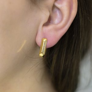Brinco Argola Retangular Cravejado de Zircônia
